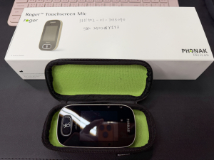 Roger Touchscreen Mic數位調頻發射器