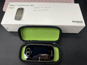 Roger Touchscreen Mic數位調頻發射器